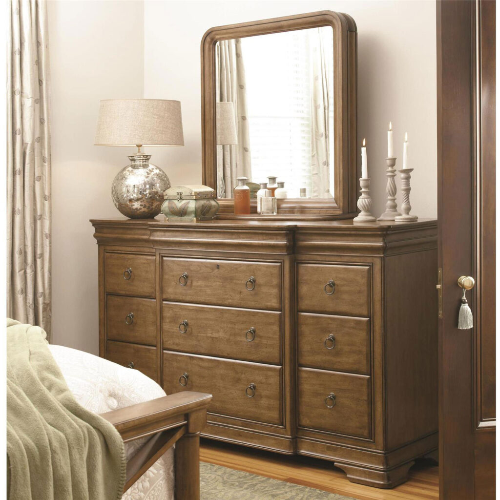 New Lou Vertical Storage Mirror
