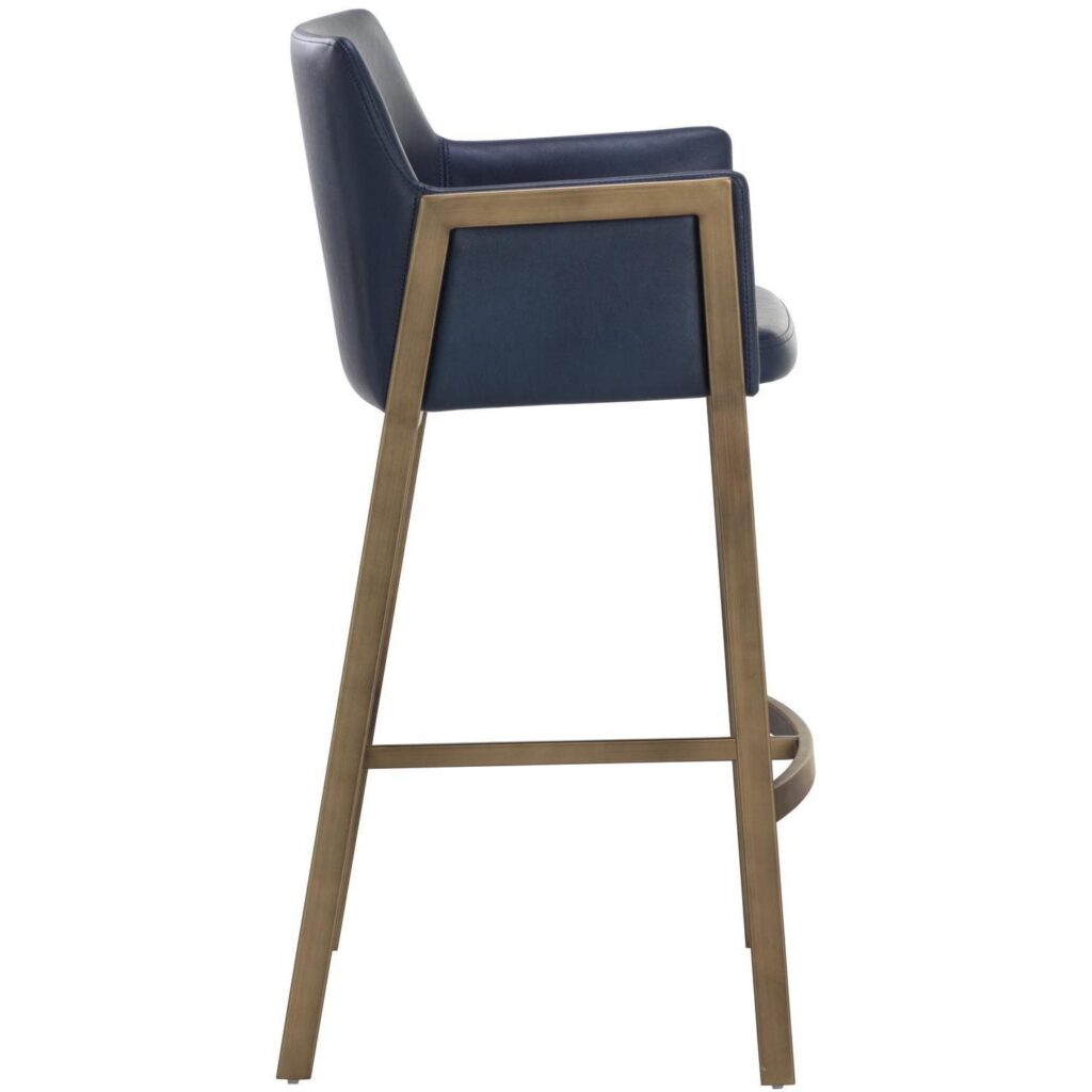 Bernadette Barstool - Bravo Admiral - Image 3