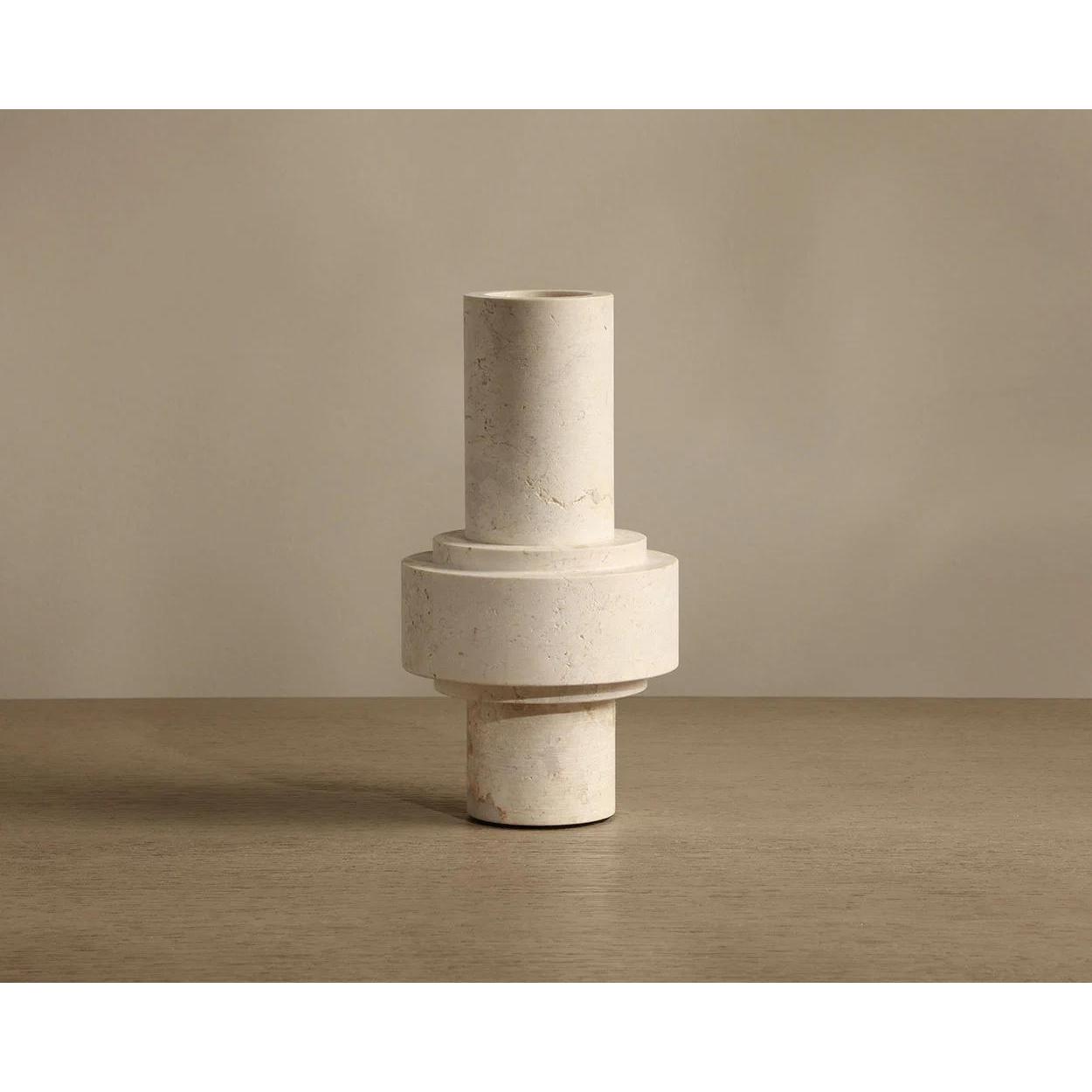 Surrounded Sculpture - Medium 1 Surrounded Sculpture - Medium