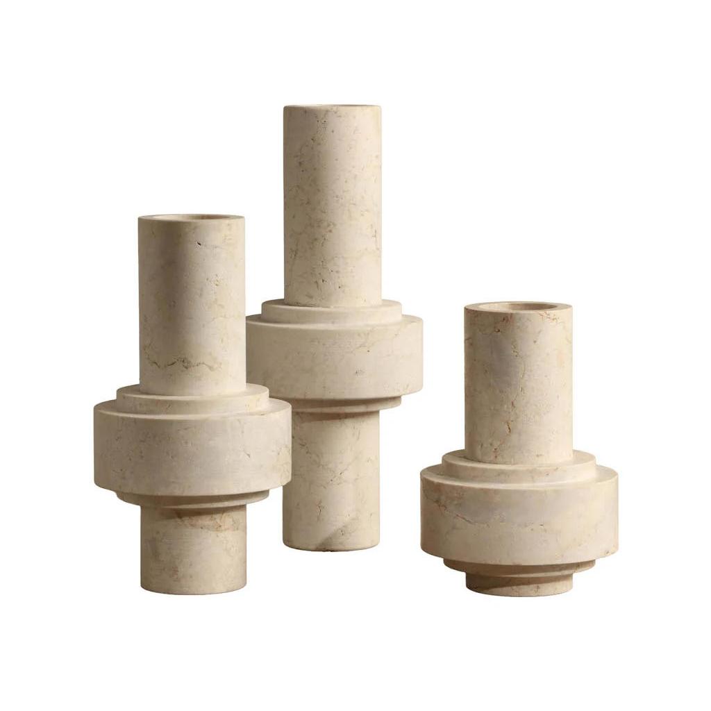 Surrounded Sculpture - Medium 9 Surrounded Sculpture - Medium - Image 9