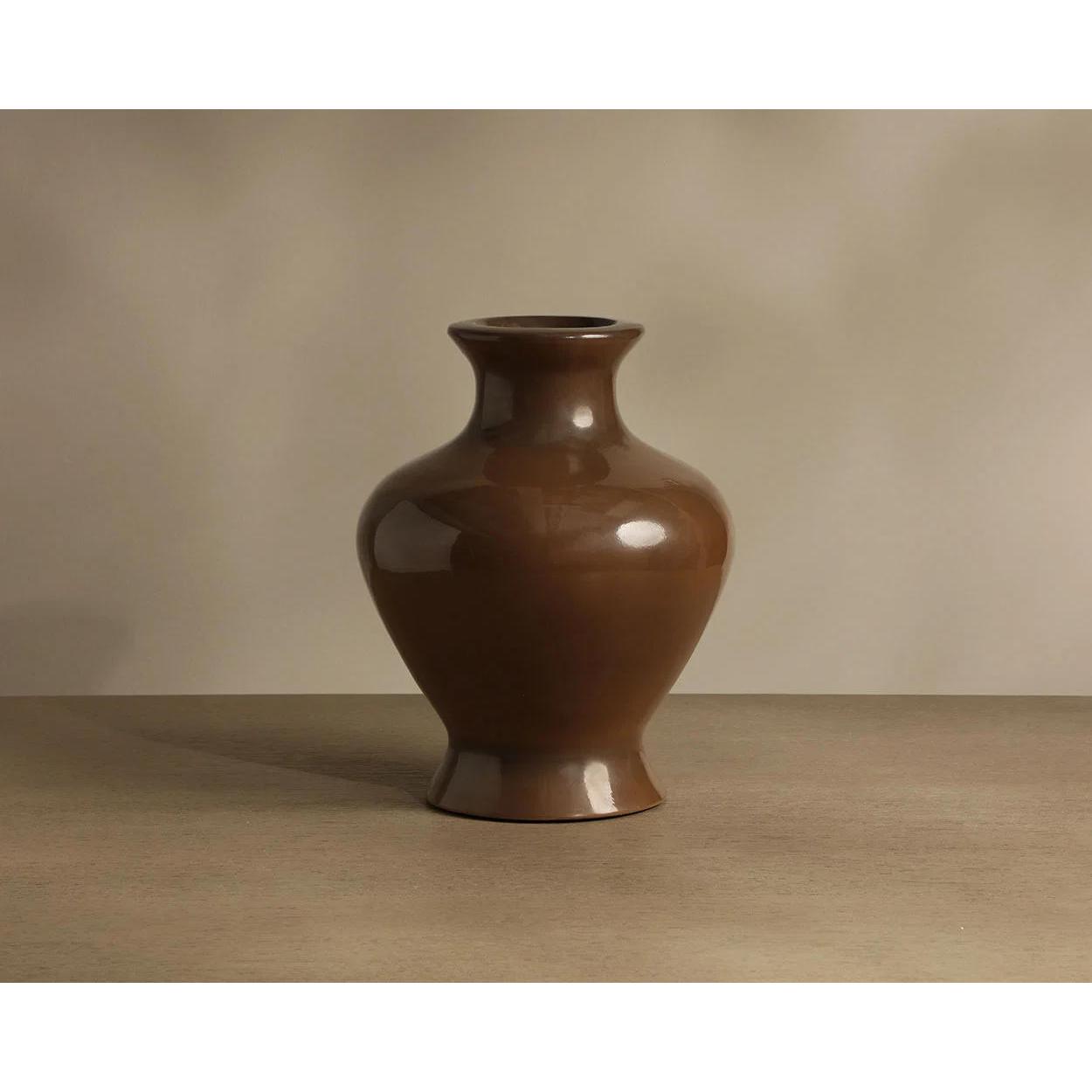 Liora Vase 1 Liora Vase