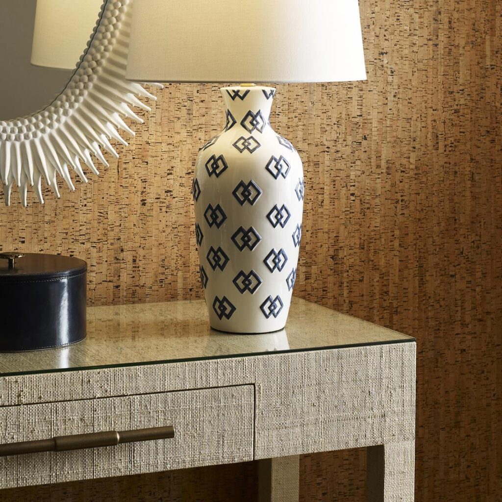 Linked In Lamp - Black - Image 3
