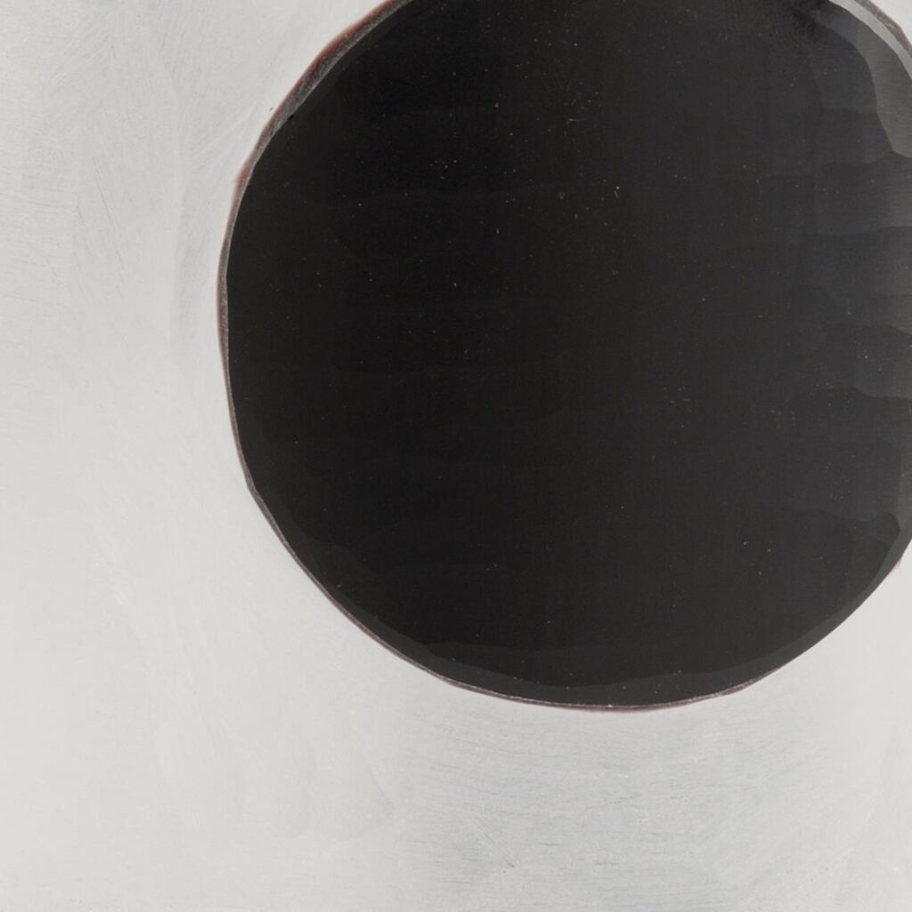 Dali Dot Vase - Image 2