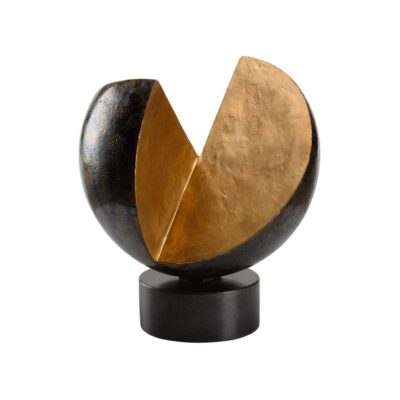 Influencer Sculpture