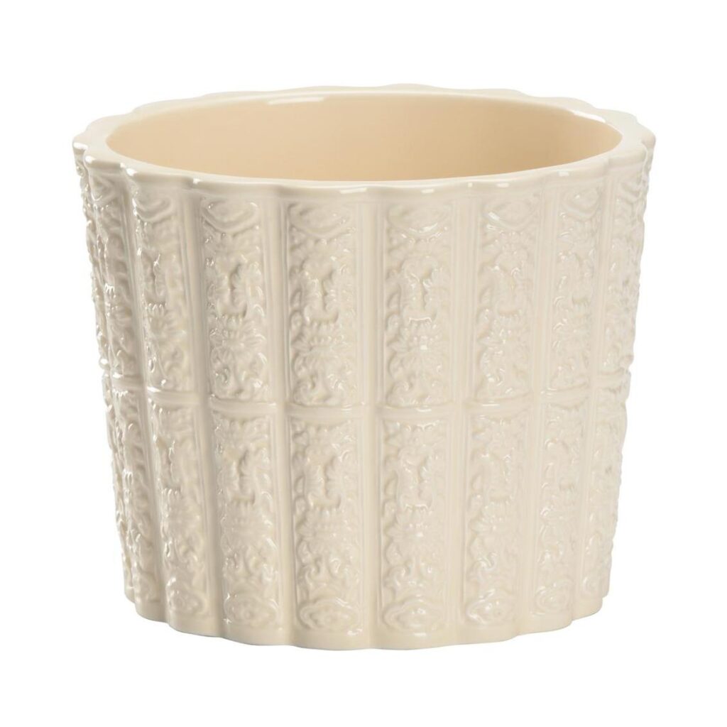 Brandywine Planter - Cream