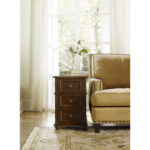 Leesburg Chairside Chest 5381-80114 5381 80114room