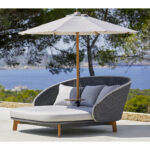 Peacock Daybed W/Teak Legs Incl. Table 5561GIT 5561GIT 3
