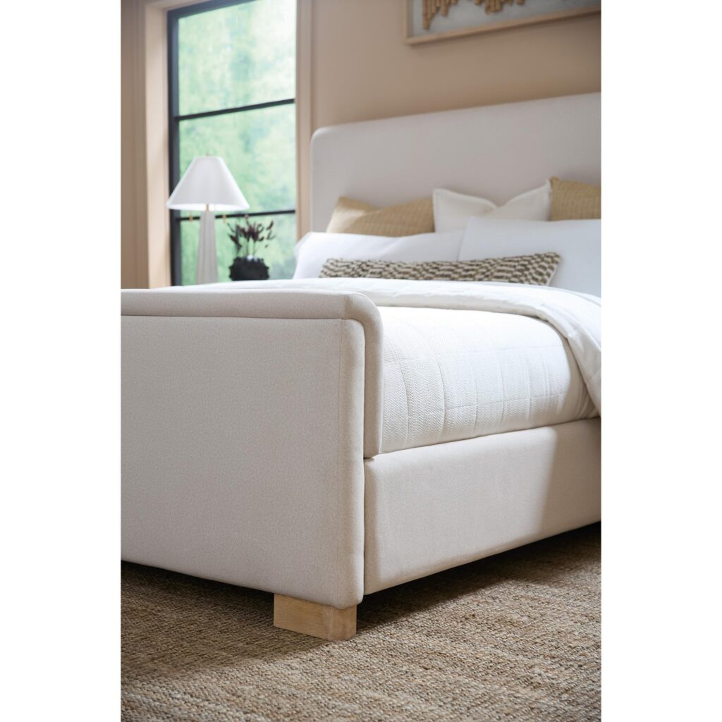 Banyon Bay King Upholstered  Bed - Image 5
