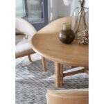 Retreat Pole Rattan Round Dining Table w/1-20in leaf 6950-75201-80 6950 75201 80 detail