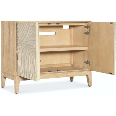 Retreat 40'' W Nightstand GCSR5142 6950 90215 80 open silo