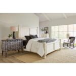 Americana King Panel Bed 7050-90266-02 7050 90266 02 85006 893 50002 89 90110 02 room