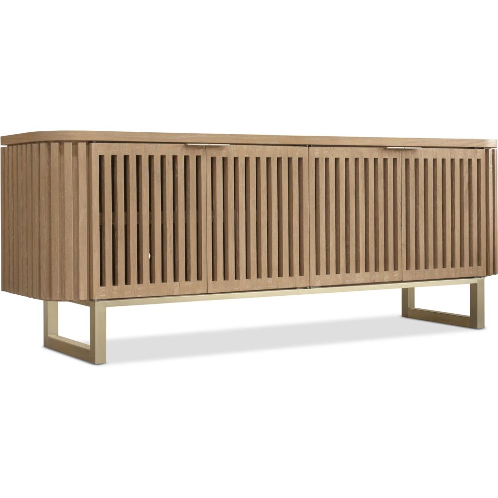 Commerce and Market Easton Entertainment Console