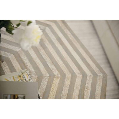 Commerce and Market Octagonal Drum Table 13 Commerce and Market Octagonal Drum Table GCSR4278 7228 80022 05 detail1