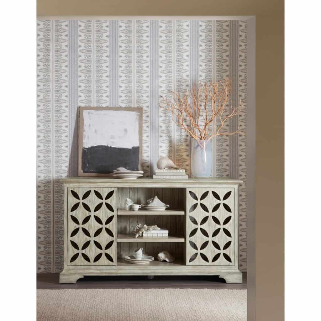 Commerce & Market Underhill Entertainment Console - Image 6