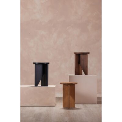 Grace Accent Table Walnut Brown 16 Grace Accent Table Walnut Brown BC-1122-03 BC 1122 03 31