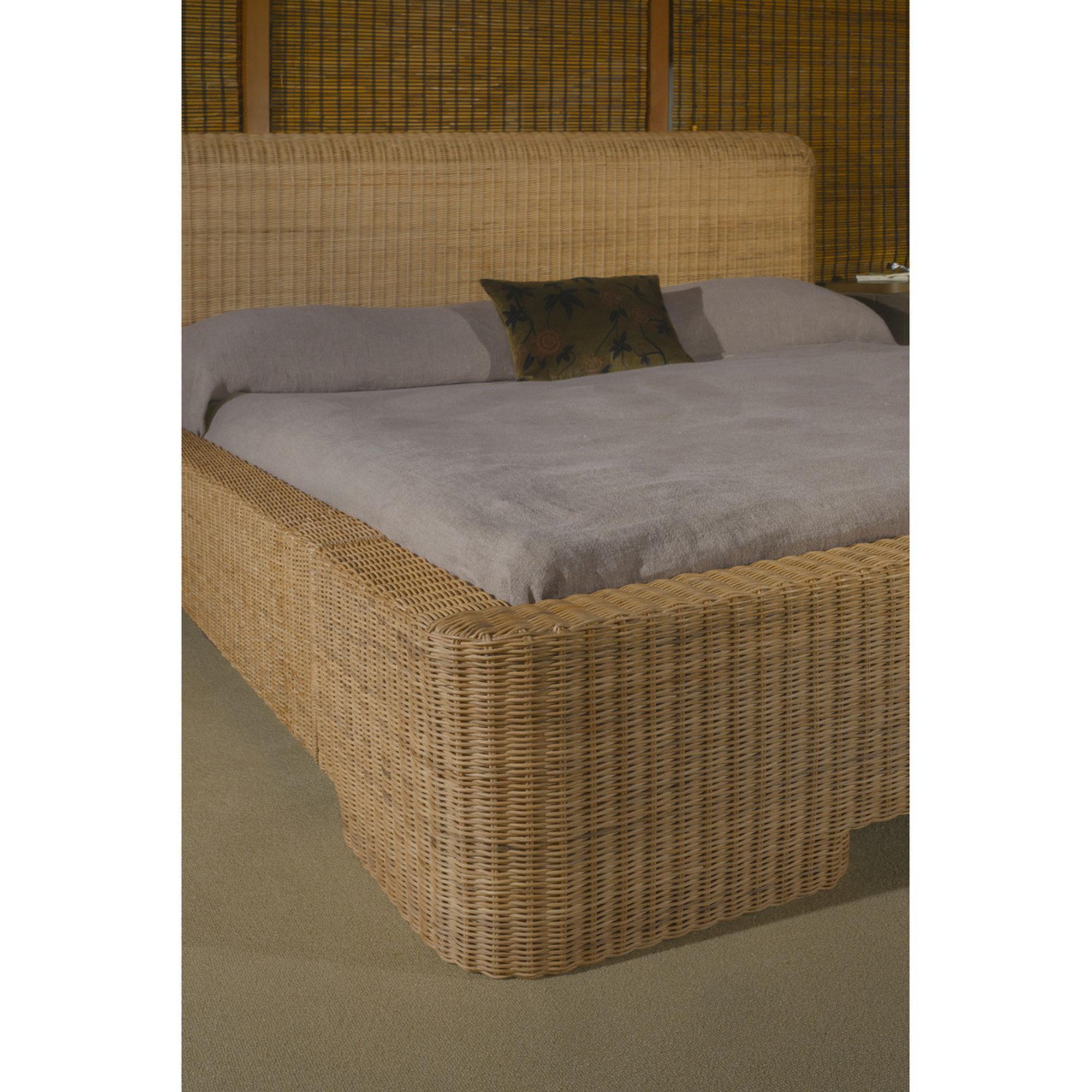 Claudia Bed Queen Natural 3 Claudia Bed Queen Natural - Image 3