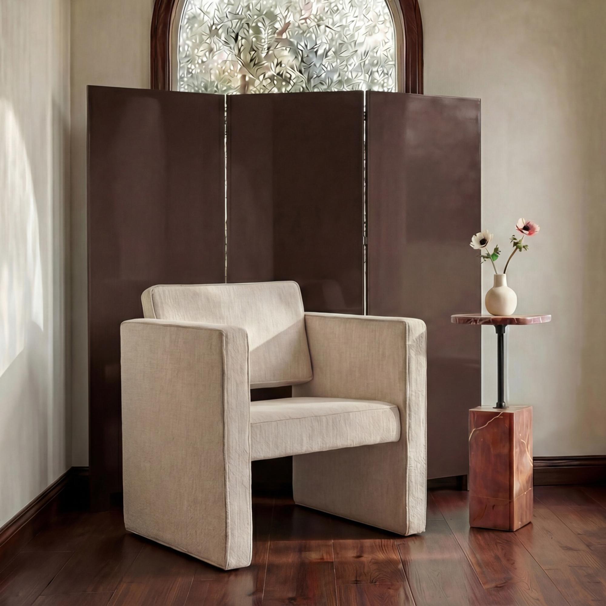 Garbo Screen Dark Brown Lacquer 2 Garbo Screen Dark Brown Lacquer - Image 2