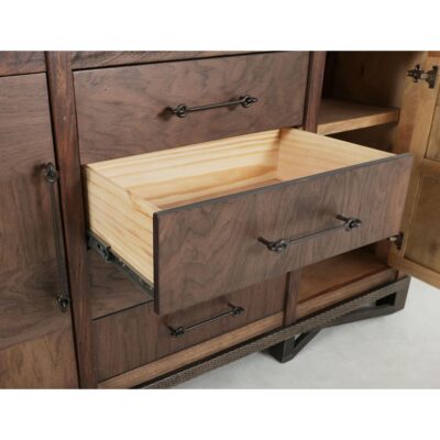 Walnut 4 Drawer & 2 Door Console 15 Walnut 4 Drawer & 2 Door Console IFD3421CNS IFD3421CNS 07
