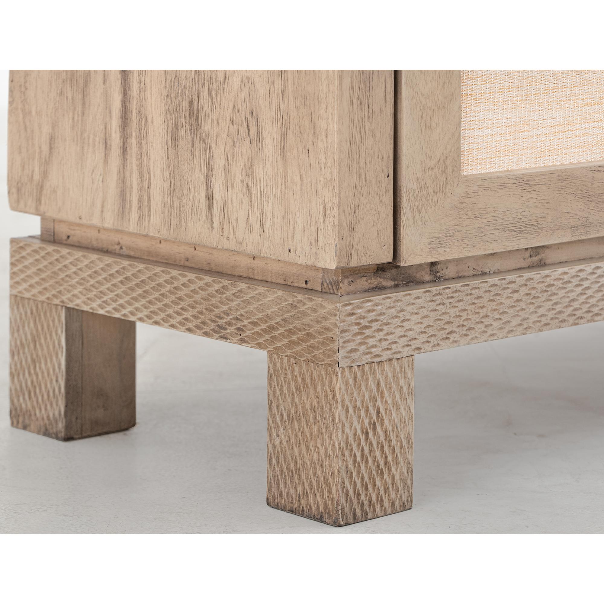 Solara 4 Door Console 7 Solara 4 Door Console - Image 7