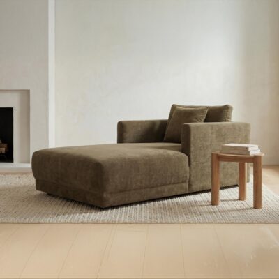 Bryn Chaise Heritage Cedar Green 14 Bryn Chaise Heritage Cedar Green JM-1026-27 JM 1026 27 00