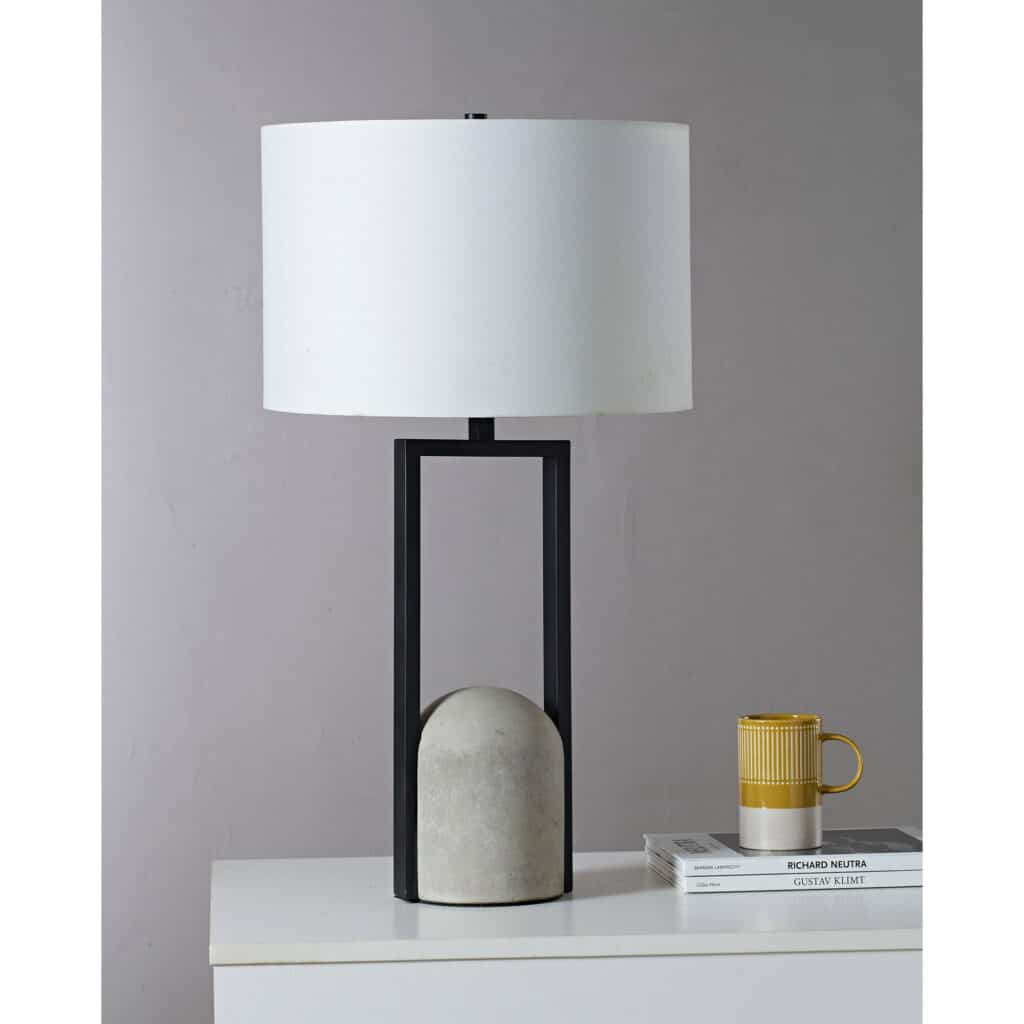 Florah Table Lamp LPT1231 LPT1231 LIFESTYLE 1