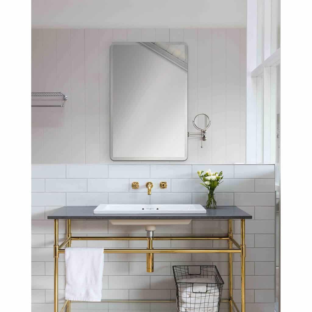 Danske Mirror