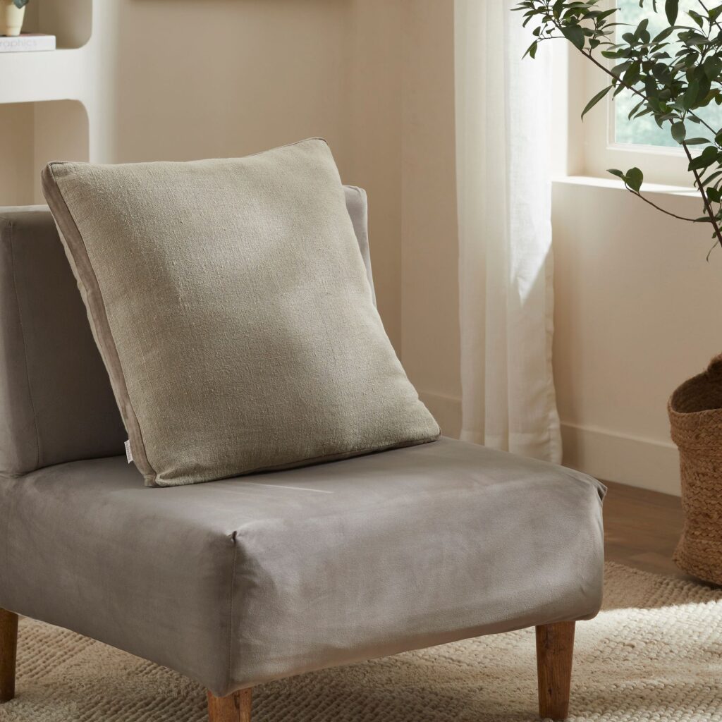 Normand Pillow - Image 4
