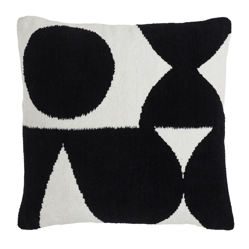 Mauro Pillow