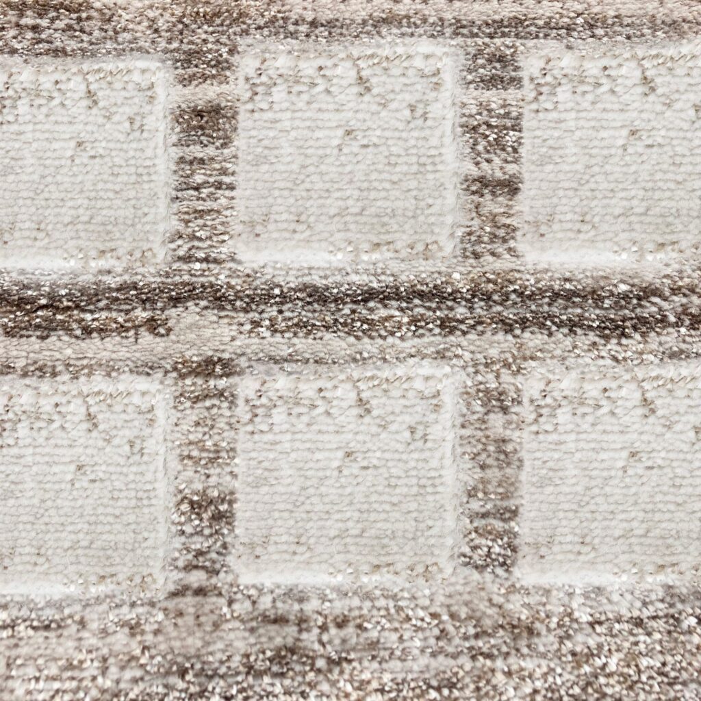 AYA 3' x 8' Area Rug - Image 3