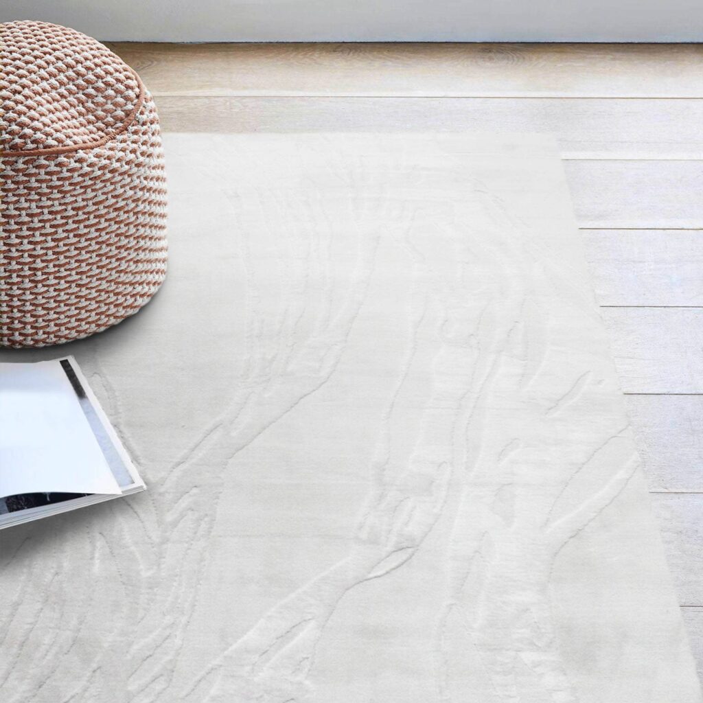 MICA 3' x 4' Rug - Image 4