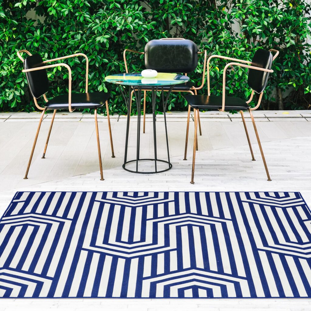 Bluebell 5' x 8' Rug - Image 3