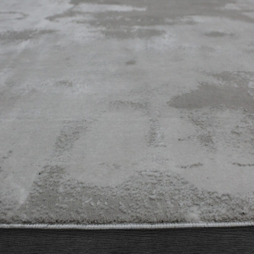 SMUDGE 8' x 10' Rug - Image 3
