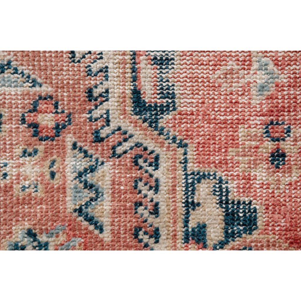 Turkmen 5' x 8' Rug - Image 4