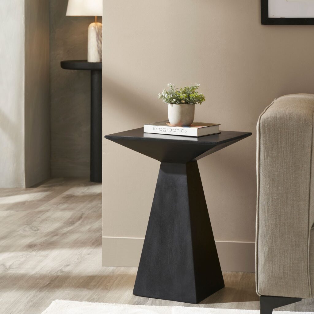 Moulin Accent Table - Image 8