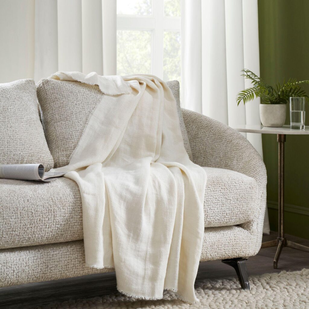 Ragusa Throw - Image 4