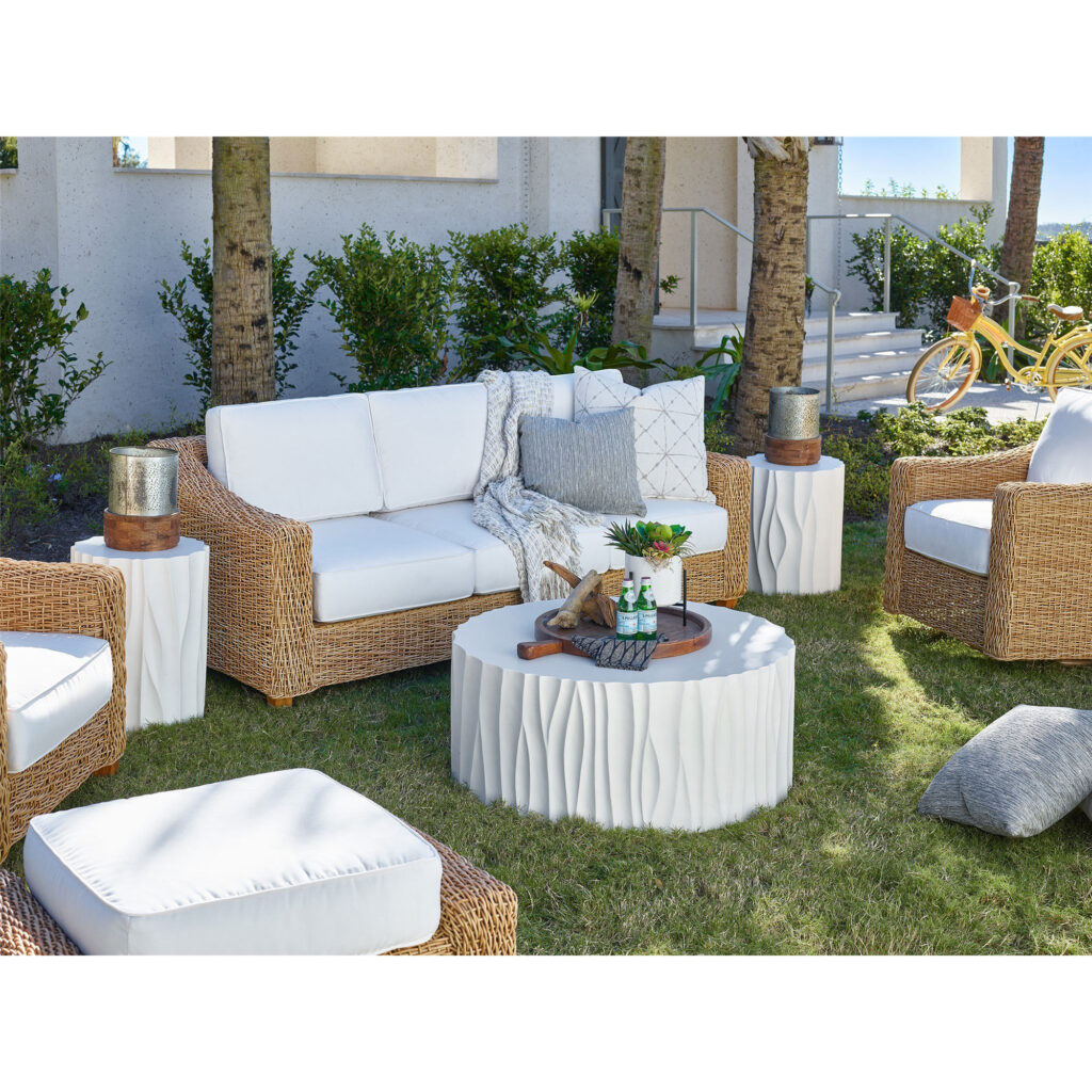 Coastal Living Outdoor Geneva Round Cocktail Table - Image 5